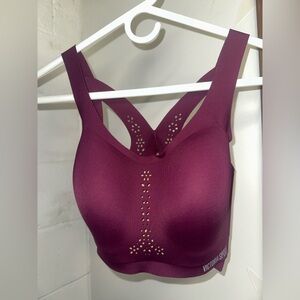 Victoria's Secret Angel Max Maroon Laser-Cut Maximum Support Sports Bra 32DDD